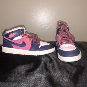 Size 13c kids Air Force 1
